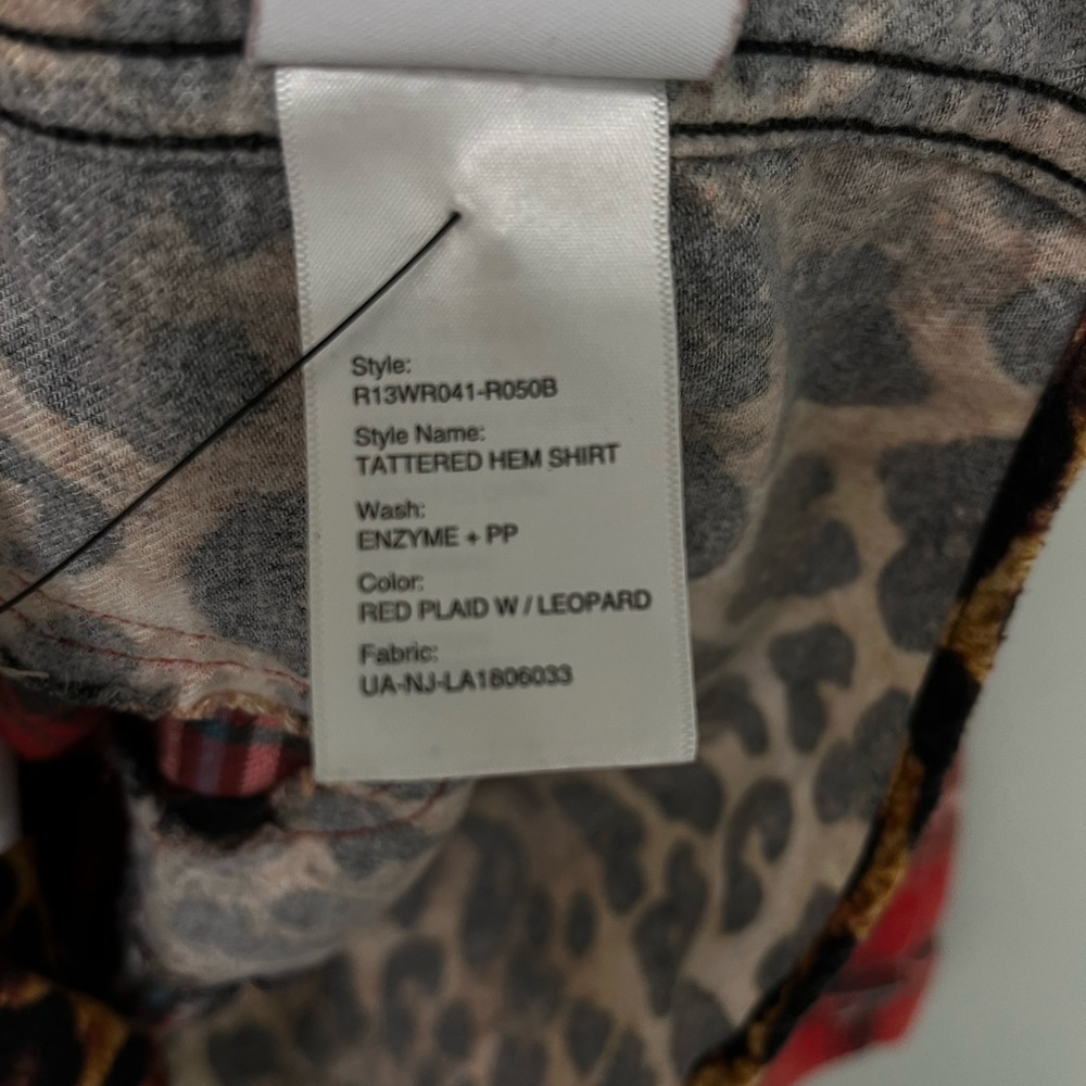 R13 Tattered Hem Shirt. Size small. - Picture 10 of 11